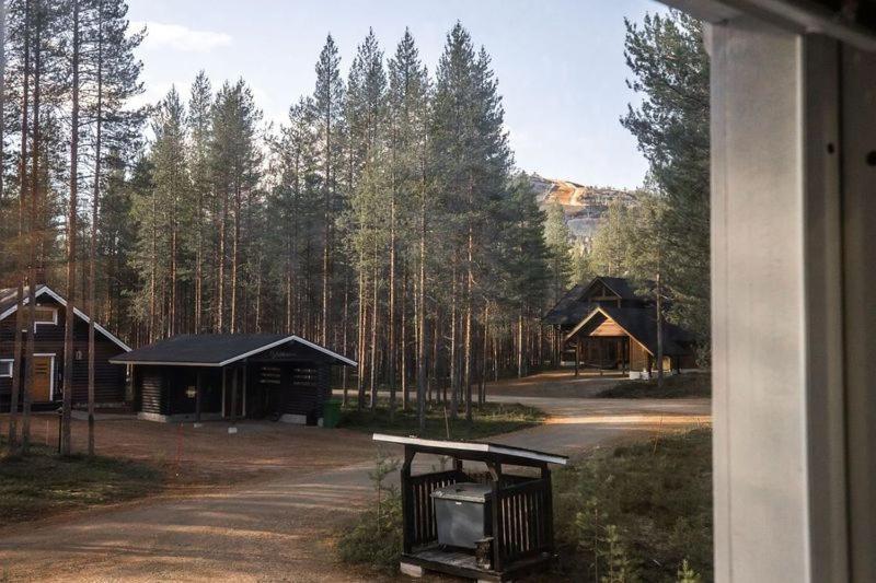 Pyhaen Kortepuolukka Pyhätunturi Extérieur photo