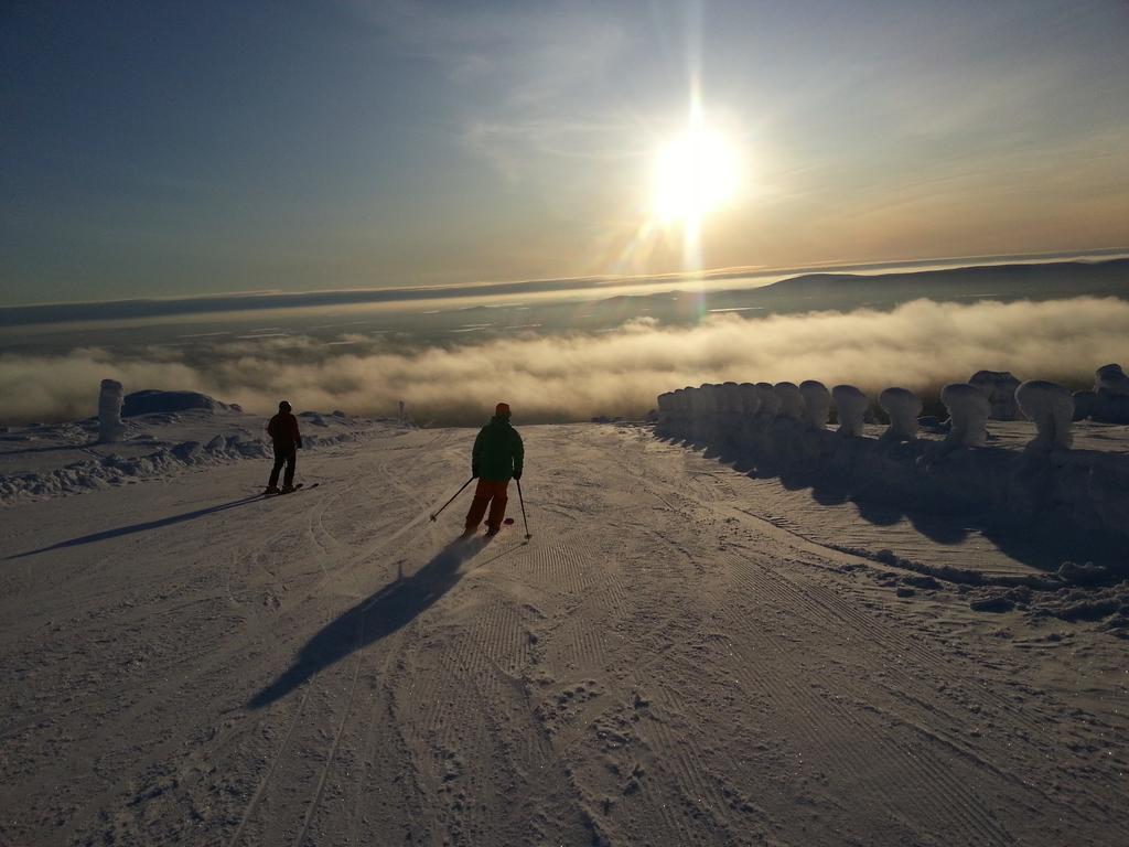Pyhaen Kortepuolukka Pyhätunturi Extérieur photo